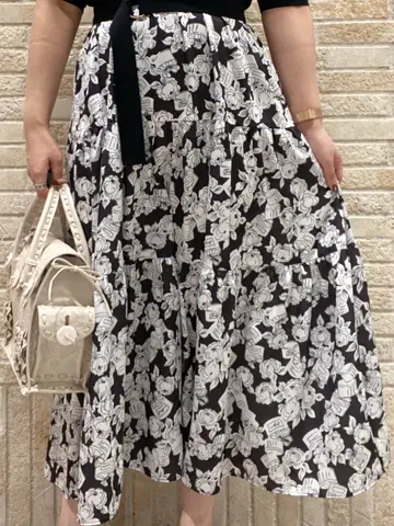 GRACE CONTINENTAL MOMOKO コーディネート画像