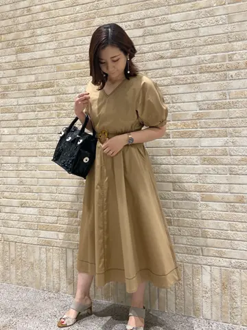 GRACE CONTINENTAL MOMOKO コーディネート画像