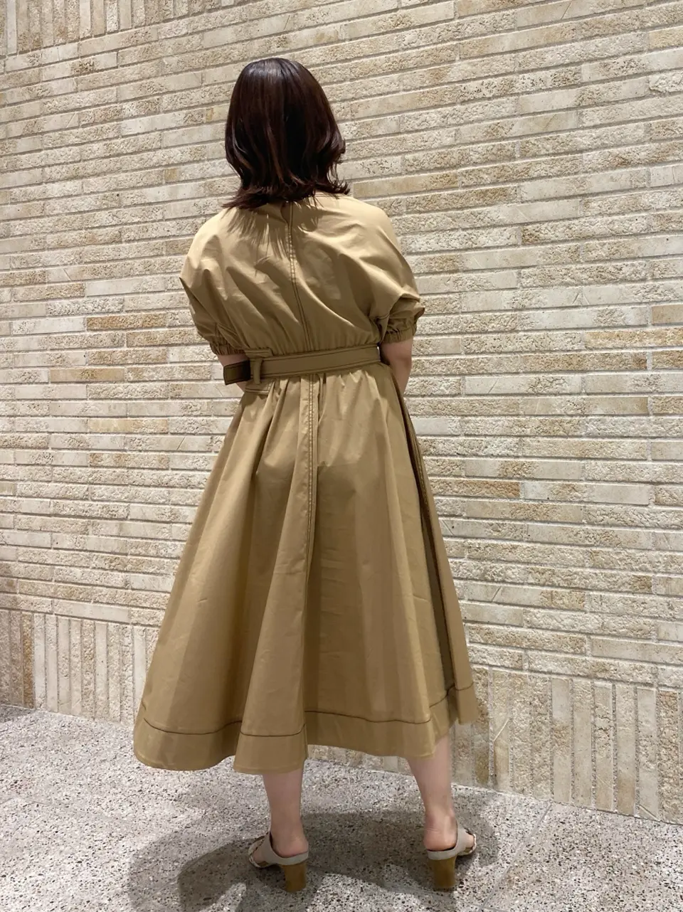 GRACE CONTINENTAL MOMOKO コーディネート画像