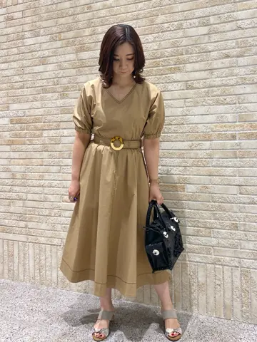 GRACE CONTINENTAL MOMOKO コーディネート画像