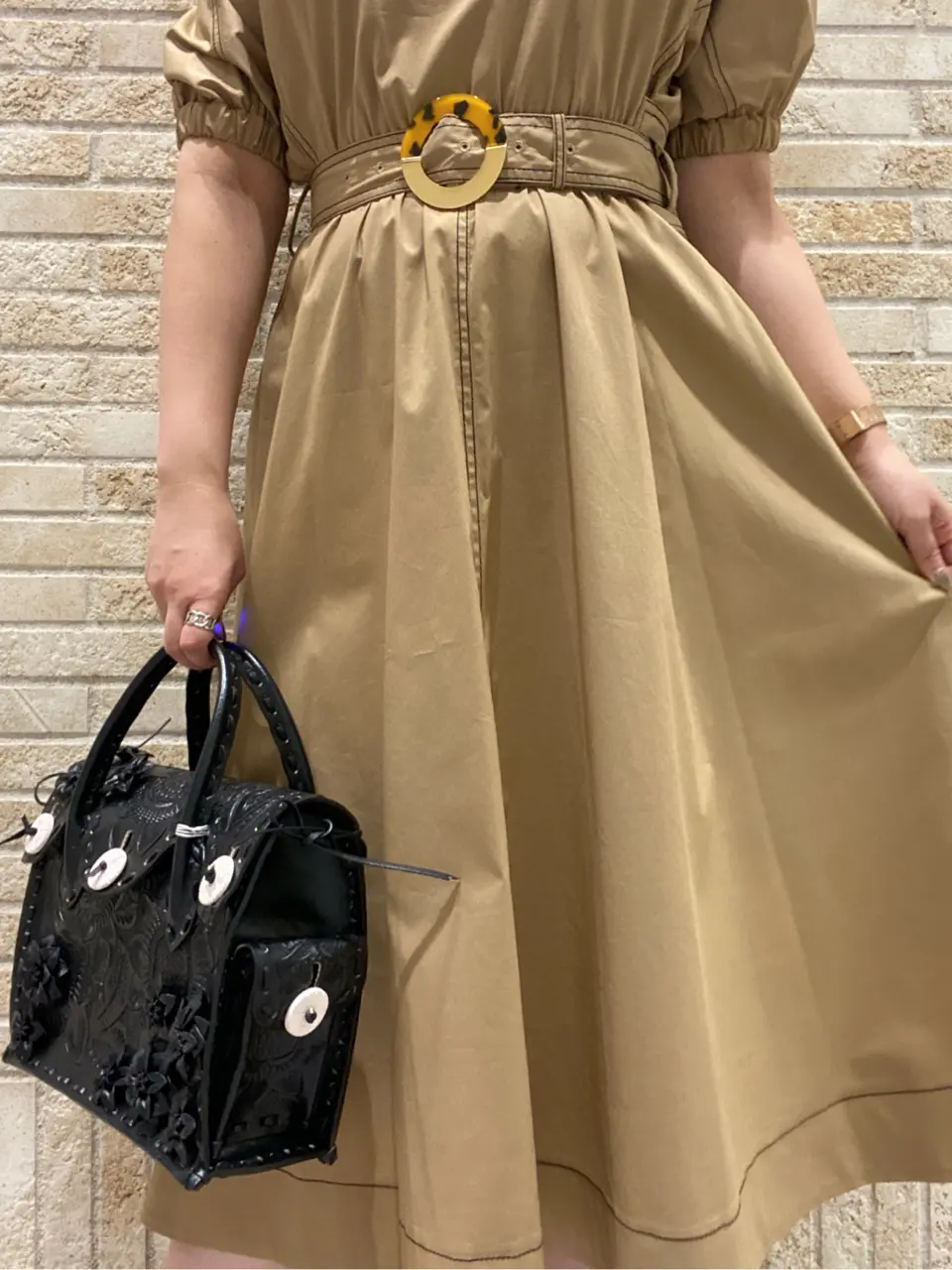 GRACE CONTINENTAL MOMOKO コーディネート画像