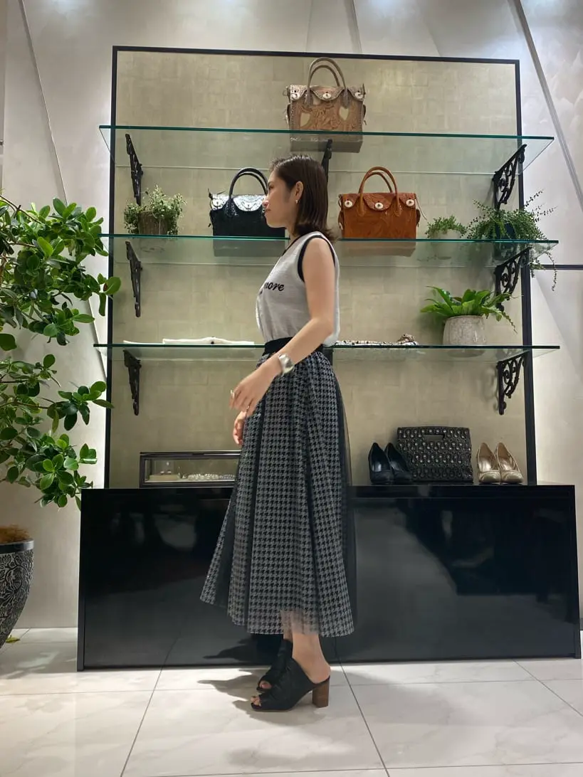 GRACE CONTINENTAL miyata コーディネート画像