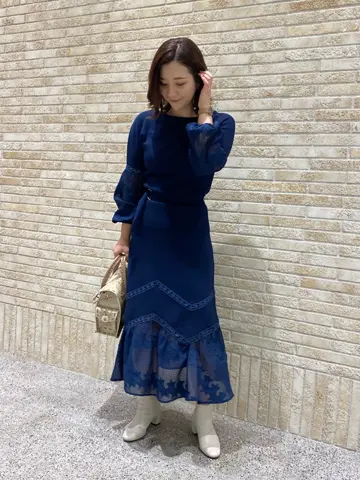 GRACE CONTINENTAL MOMOKO コーディネート画像