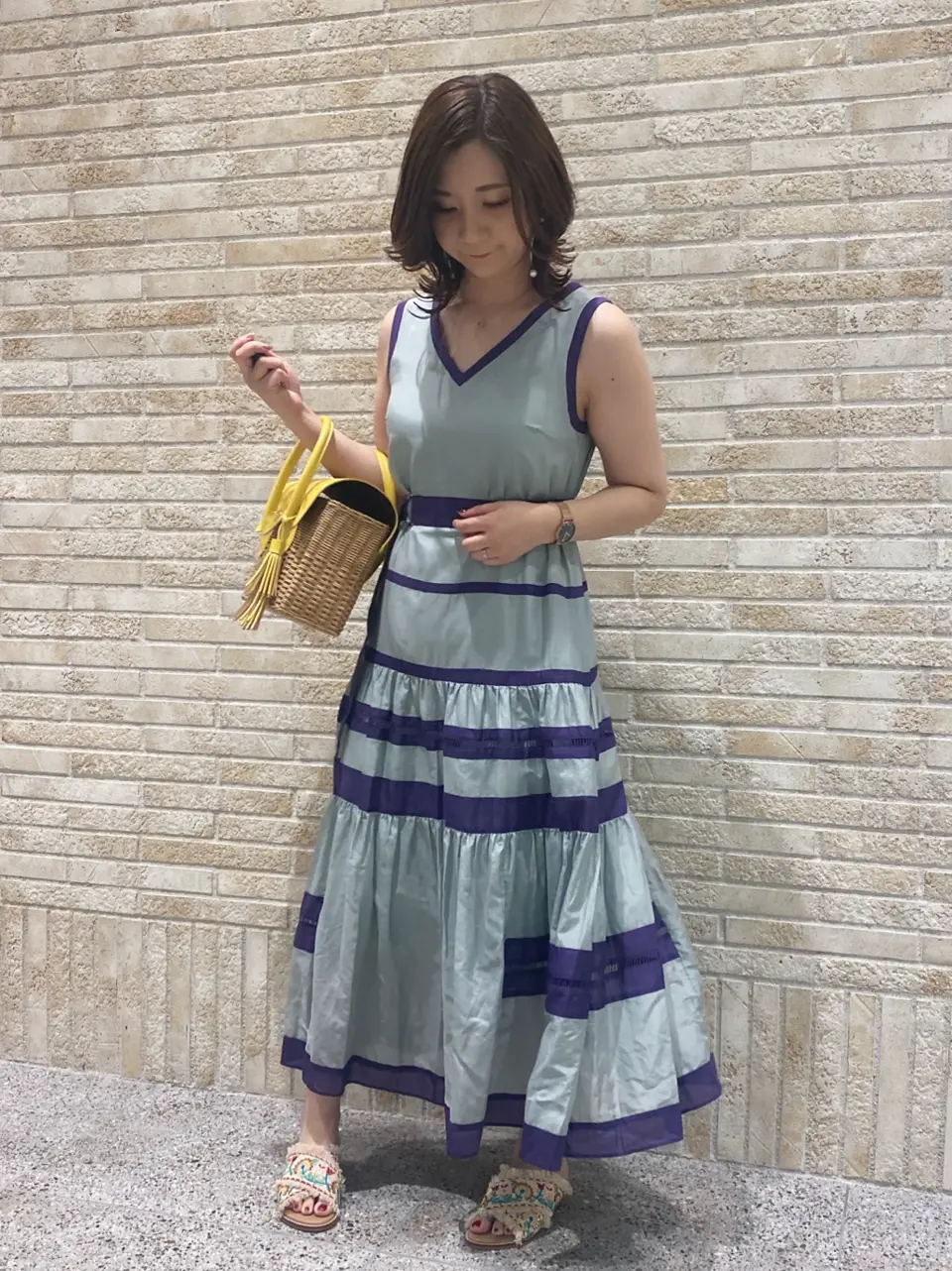 GRACE CONTINENTAL MOMOKO コーディネート画像