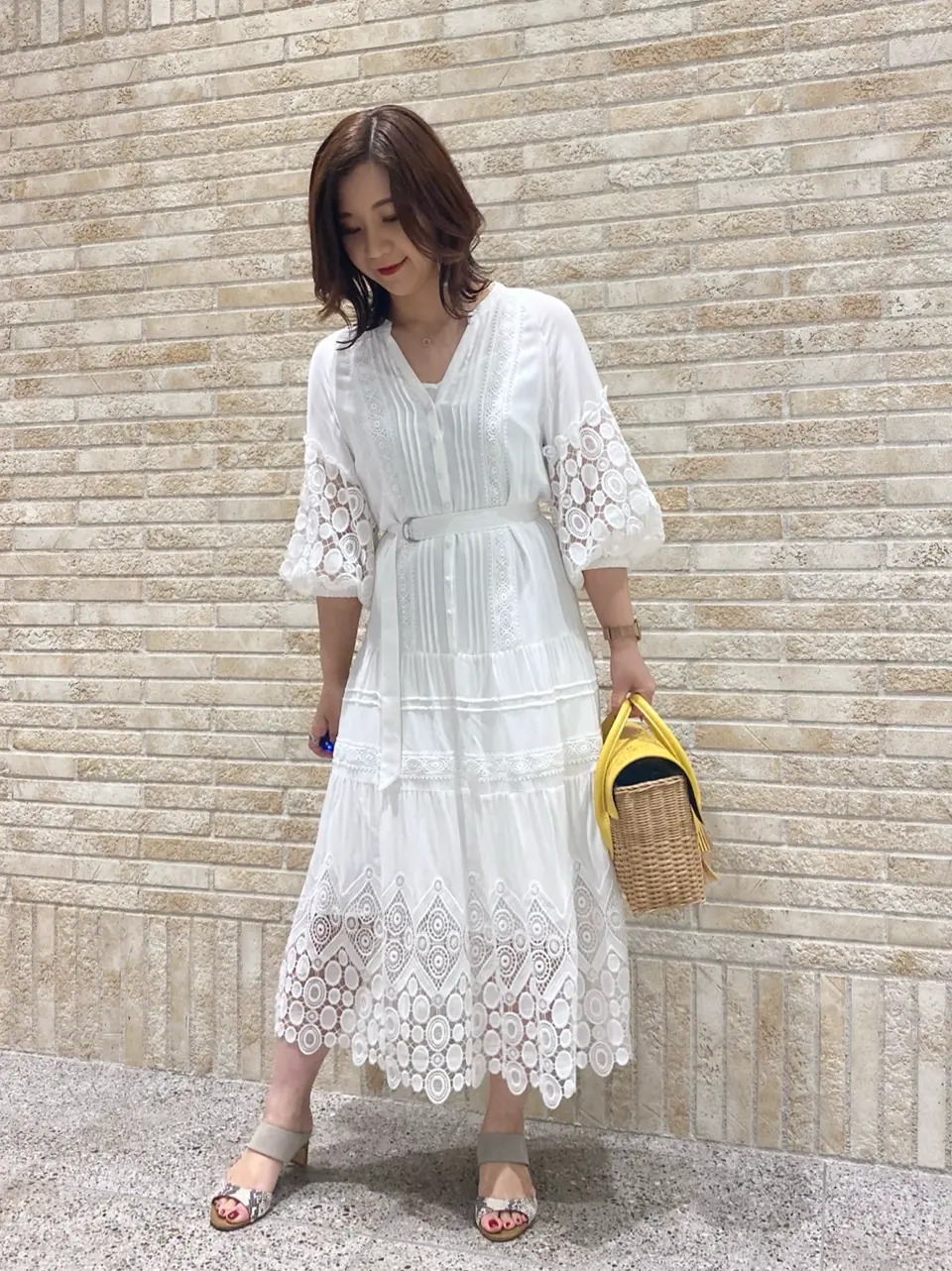 GRACE CONTINENTAL MOMOKO コーディネート画像