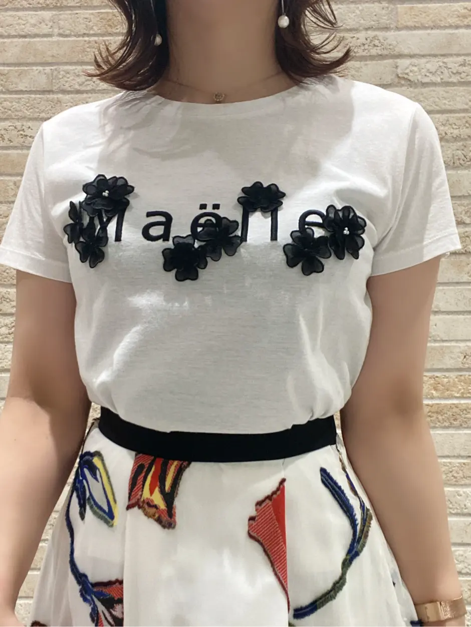 GRACE CONTINENTAL MOMOKO コーディネート画像