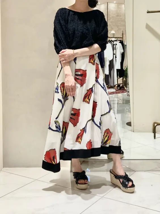 GRACE CONTINENTAL okunaka_desu コーディネート画像