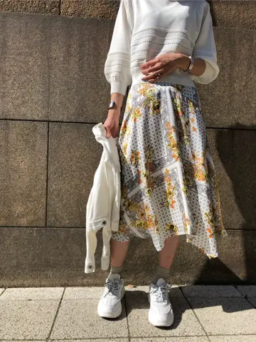 GRACE CONTINENTAL 亀田 未希 コーディネート画像