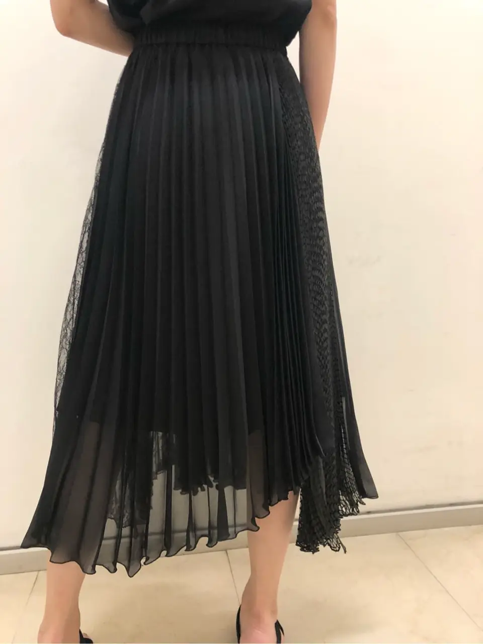 GRACE CONTINENTAL 亀田 未希 コーディネート画像