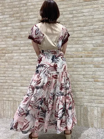 GRACE CONTINENTAL MOMOKO コーディネート画像