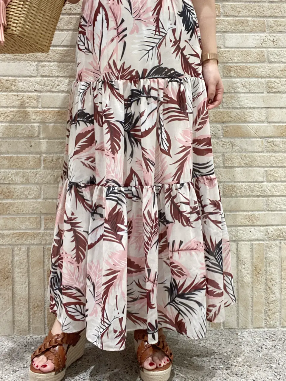 GRACE CONTINENTAL MOMOKO コーディネート画像