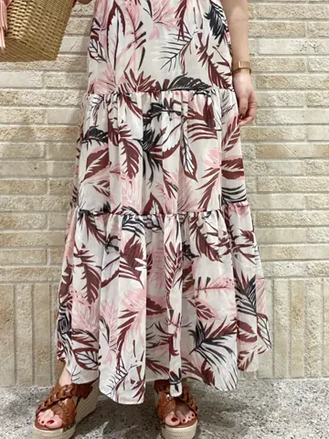 GRACE CONTINENTAL MOMOKO コーディネート画像