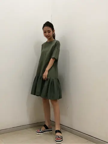 GRACE CONTINENTAL 加藤   恵理奈 コーディネート画像
