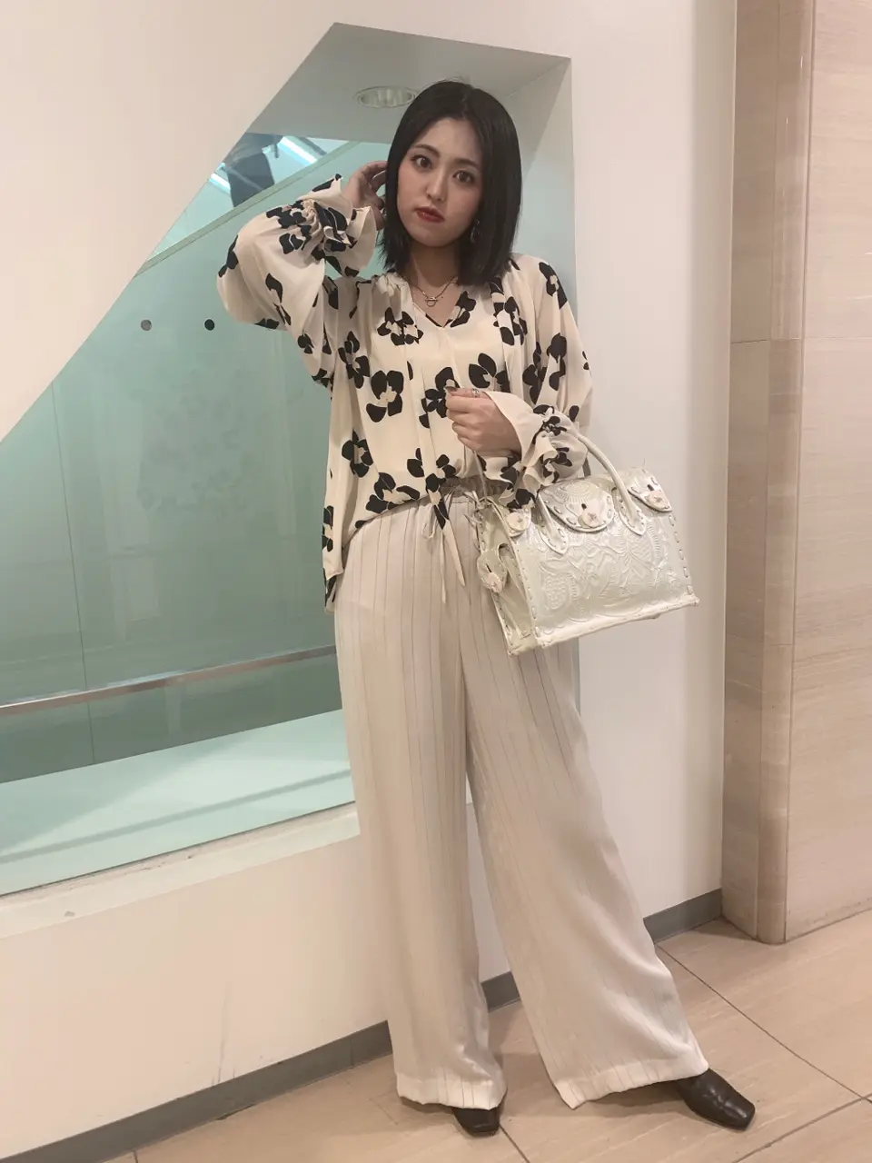 GRACE CONTINENTAL yoshi コーディネート画像