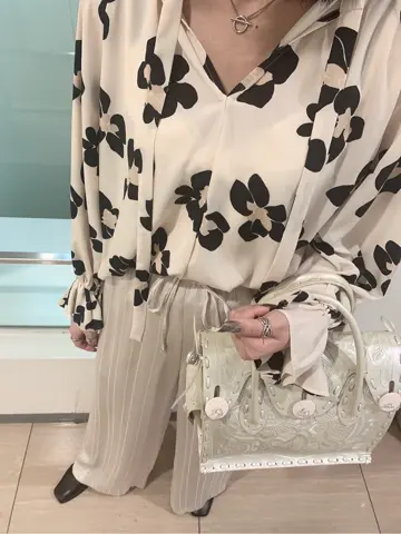 GRACE CONTINENTAL yoshi コーディネート画像