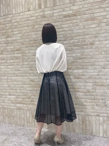 GRACE CONTINENTAL MOMOKO コーディネート画像