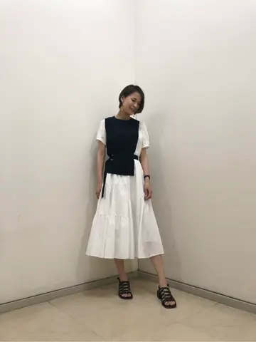 GRACE CONTINENTAL 亀田 未希 コーディネート画像