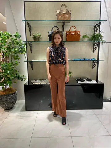 GRACE CONTINENTAL miyata コーディネート画像