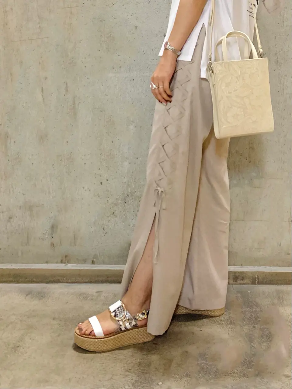 GRACE CONTINENTAL A.Kameyama コーディネート画像