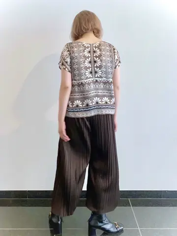 GRACE CONTINENTAL mai sakamoto コーディネート画像