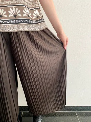 GRACE CONTINENTAL mai sakamoto コーディネート画像