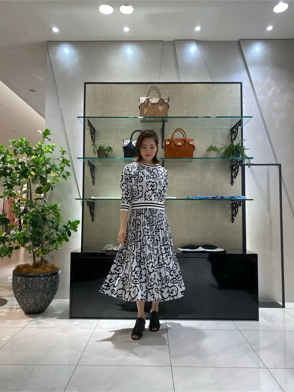 GRACE CONTINENTAL miyata コーディネート画像