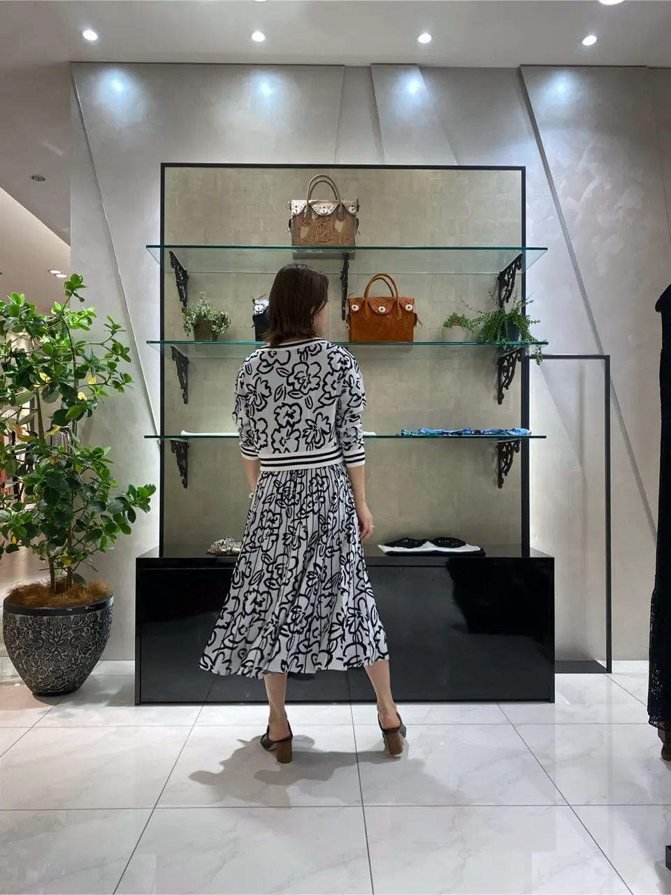 GRACE CONTINENTAL miyata コーディネート画像