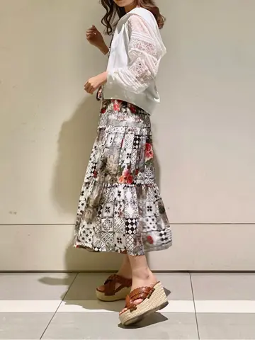 GRACE CONTINENTAL MORITA AI コーディネート画像