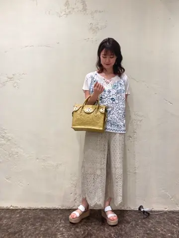 GRACE CONTINENTAL ebata. コーディネート画像