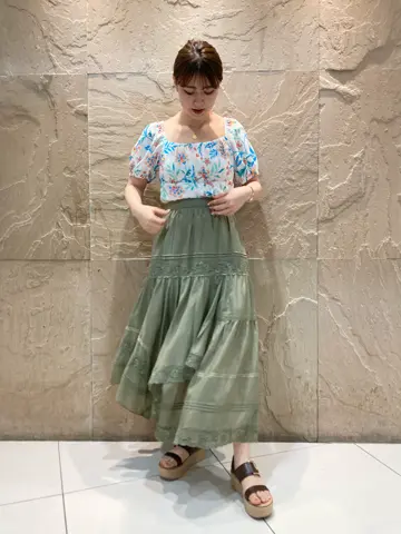 GRACE CONTINENTAL ebata. コーディネート画像