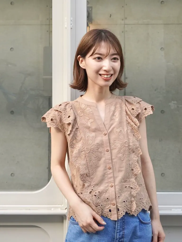 GRACE CONTINENTAL 青木育日 コーディネート画像