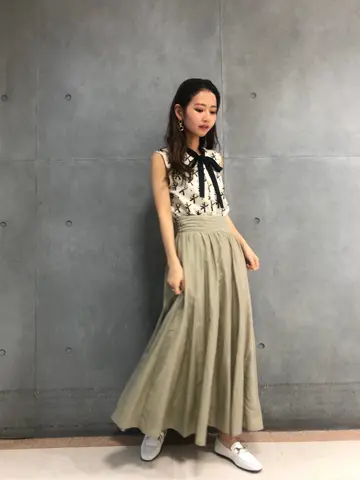 GRACE CONTINENTAL 加藤   恵理奈 コーディネート画像