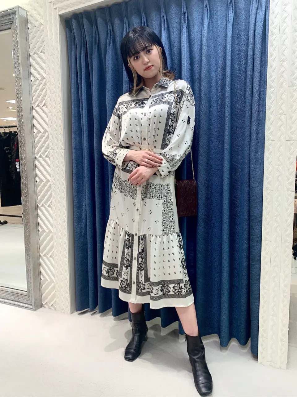 GRACE CONTINENTAL yoshi コーディネート画像