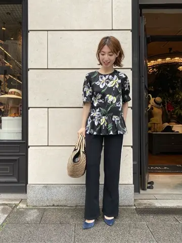 GRACE CONTINENTAL 青木育日 コーディネート画像