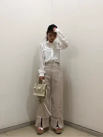 GRACE CONTINENTAL 加藤   恵理奈 コーディネート画像