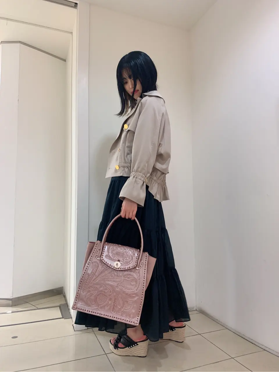 GRACE CONTINENTAL yoshi コーディネート画像