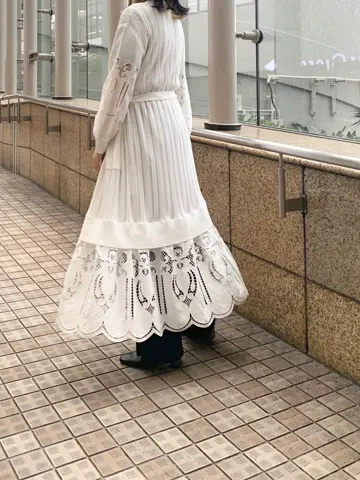 GRACE CONTINENTAL yoshi コーディネート画像