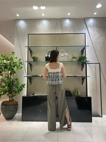 GRACE CONTINENTAL miyata コーディネート画像