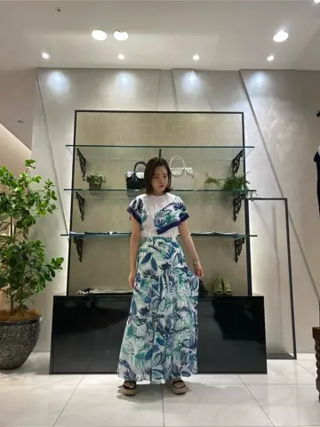 GRACE CONTINENTAL miyata コーディネート画像