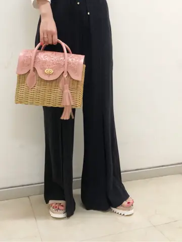 GRACE CONTINENTAL 加藤   恵理奈 コーディネート画像