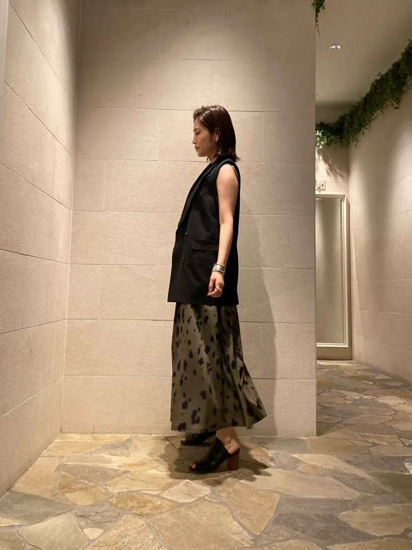 GRACE CONTINENTAL miyata コーディネート画像