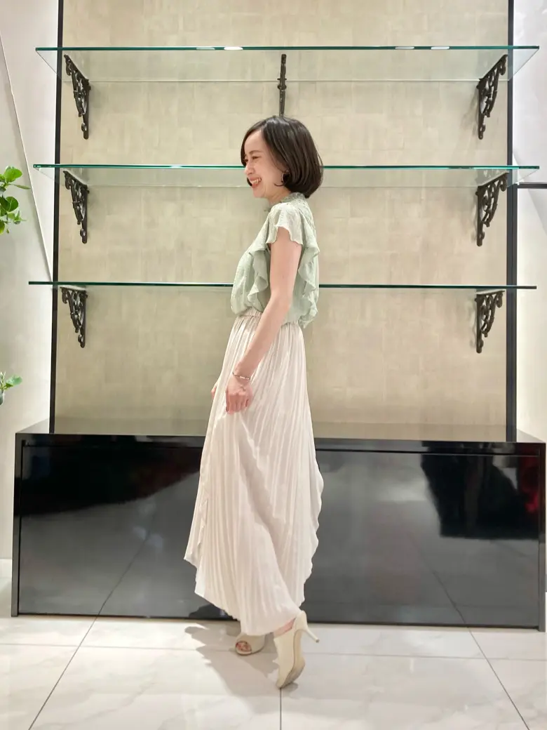 GRACE CONTINENTAL okunaka_desu コーディネート画像