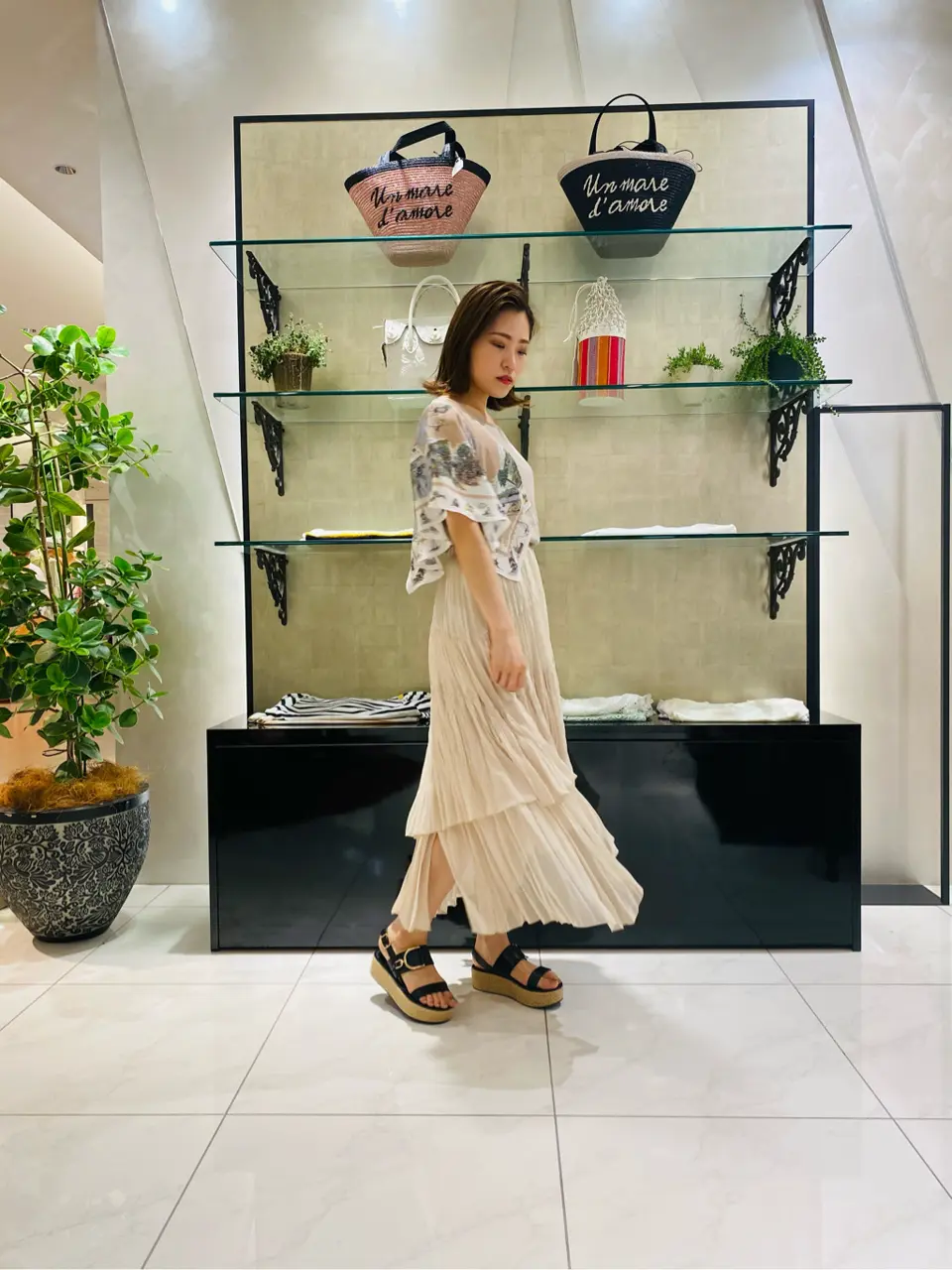 GRACE CONTINENTAL miyata コーディネート画像