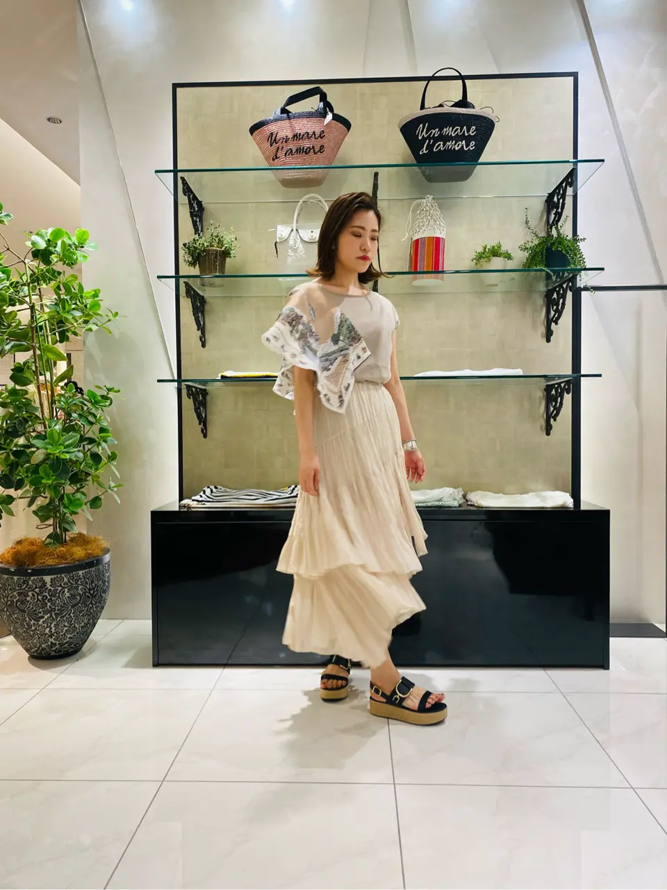 GRACE CONTINENTAL miyata コーディネート画像