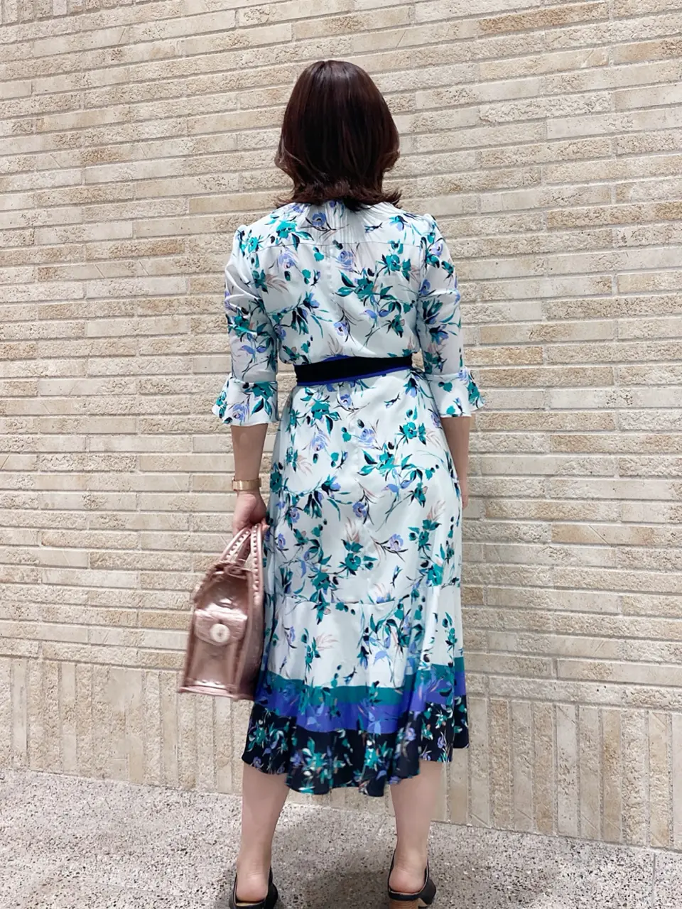 GRACE CONTINENTAL MOMOKO コーディネート画像