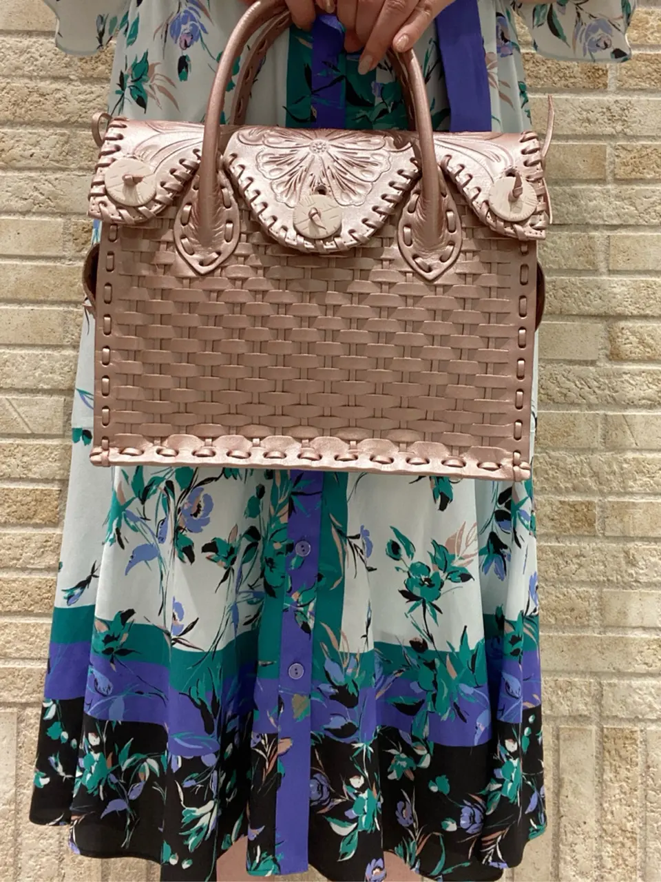 GRACE CONTINENTAL MOMOKO コーディネート画像