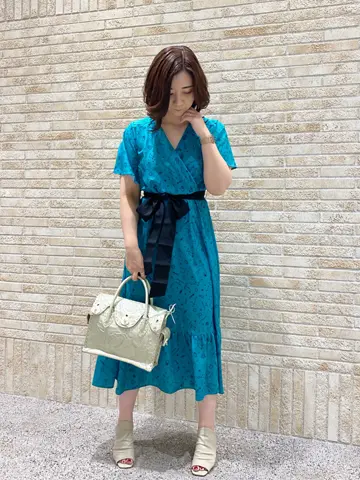 GRACE CONTINENTAL MOMOKO コーディネート画像