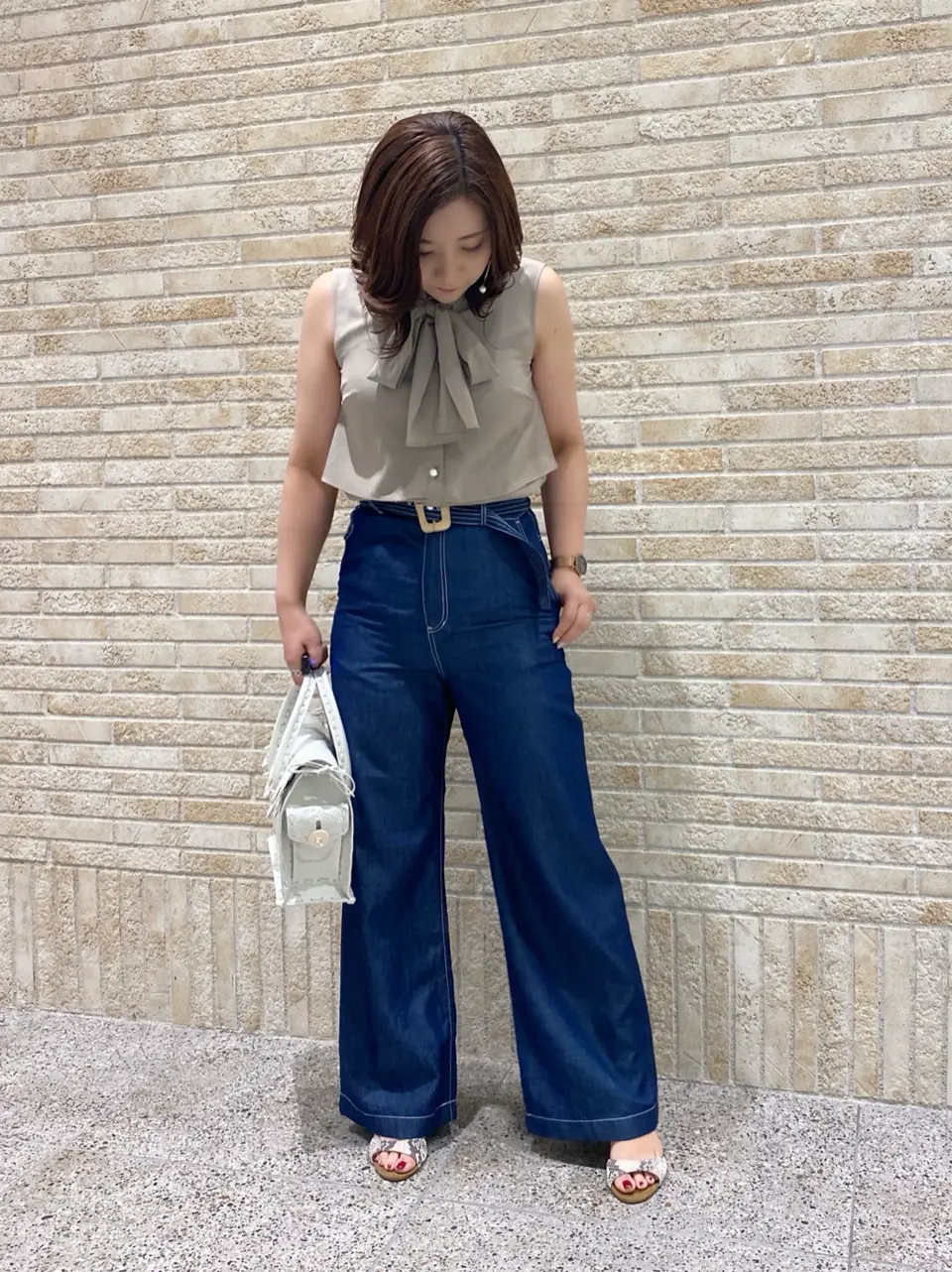 GRACE CONTINENTAL MOMOKO コーディネート画像