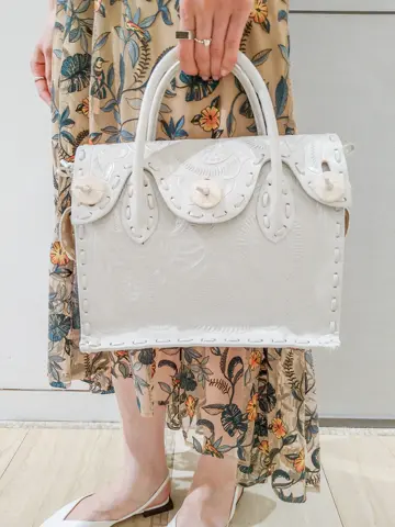 GRACE CONTINENTAL 今野　志保 コーディネート画像