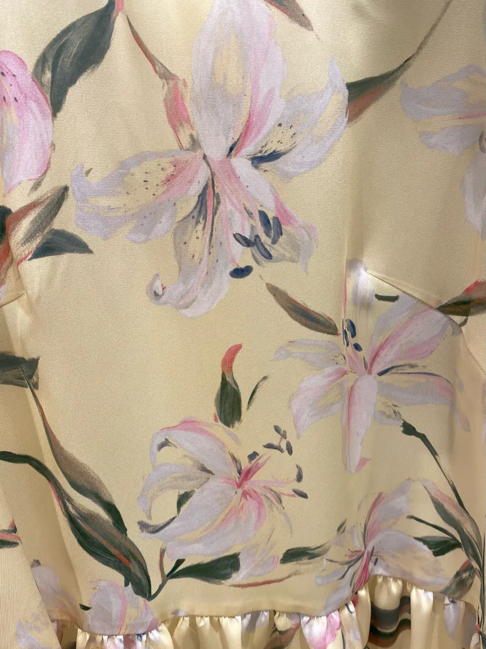 GRACE CONTINENTAL MOMOKO コーディネート画像